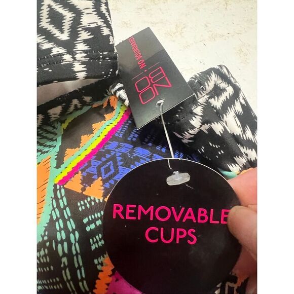 No Boundaries Tankini Top Sz 2X (19-21) NWT - Picture 3 of 5